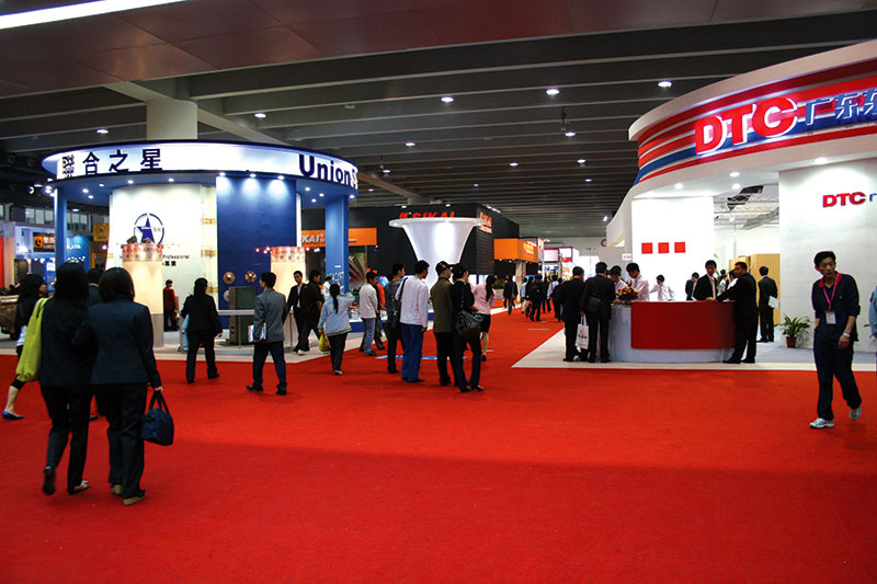 2024中国广州国际家具生产设备及配料展览会展会图片